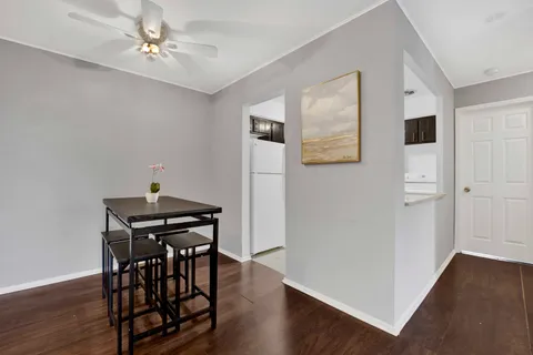 $145,000 | 314 Lathrop Avenue, Unit 407, Forest Park, IL 60130