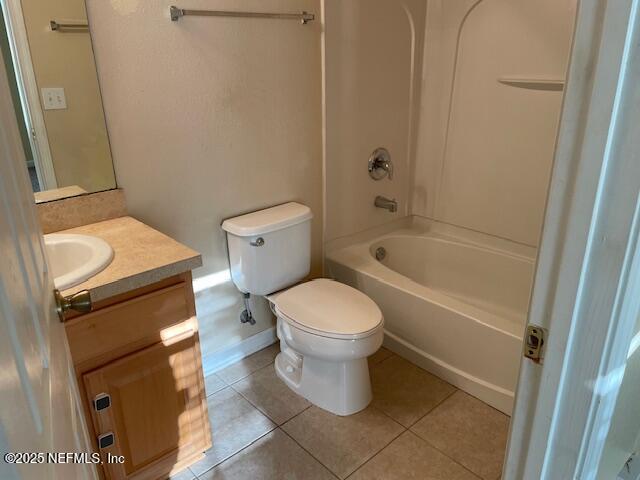 1500 Calming Water Drive, Unit 4502 Orange Park, FL 32003 - Photo 7 of 9 a bathroom with a toilet and a shower