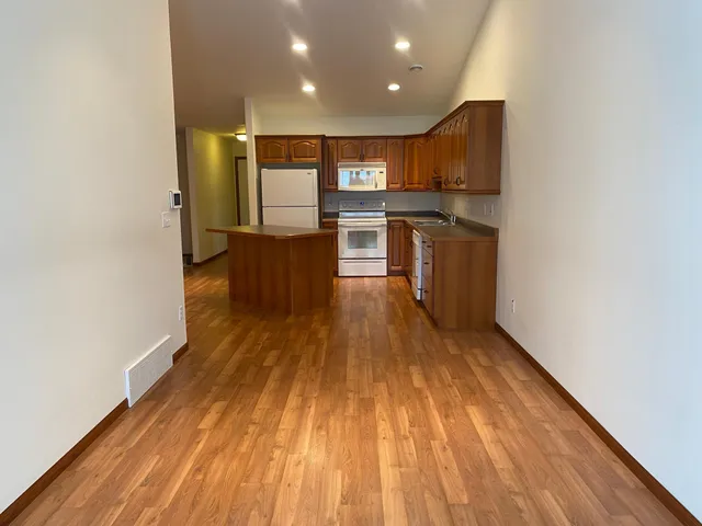 $250,000 | 606 32nd Street North, Moorhead, MN 56560