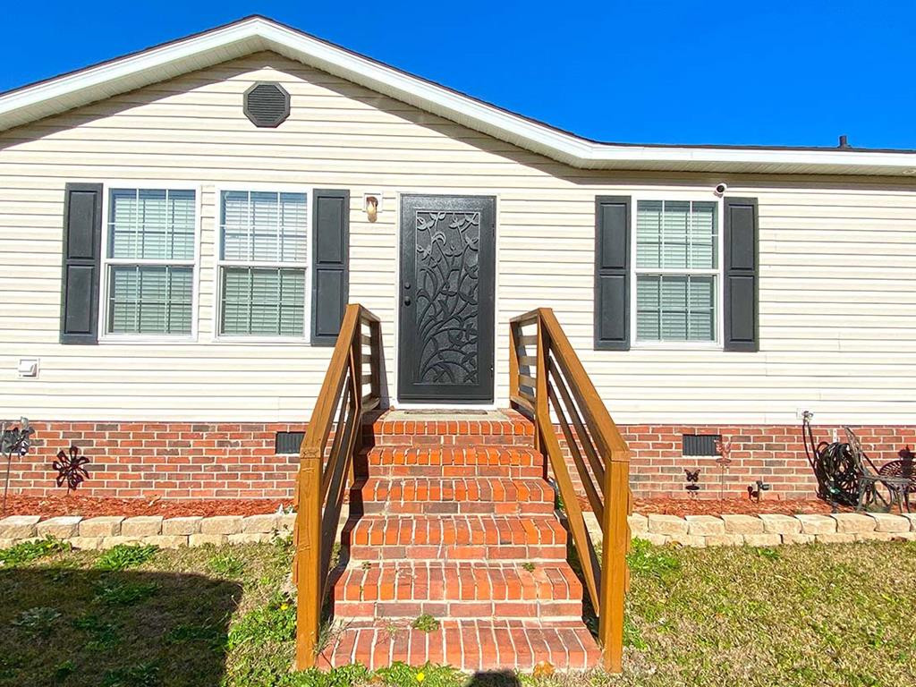 144 Faith Road Bishopville, SC 29010 - Photo 1 of 28 Gallery Image 1