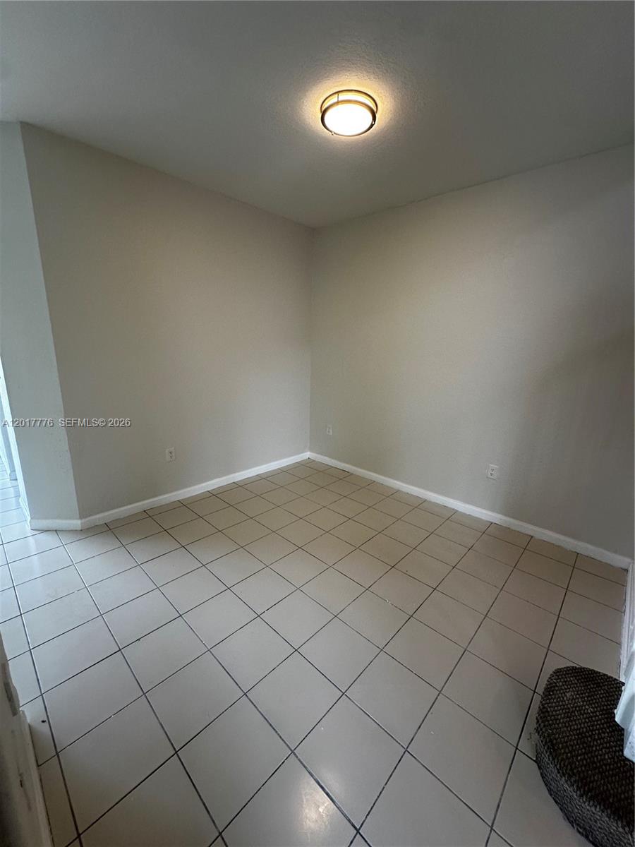 2907 Southeast 15th Road, Unit 67 Homestead, FL 33035 - Photo 6 of 25 a view of a room