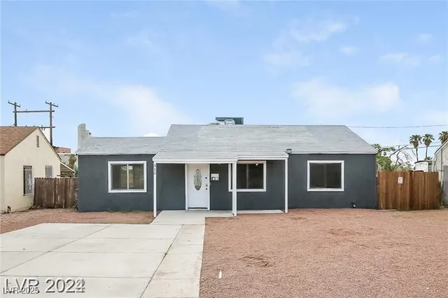 $1,800 | 812 Biltmore Drive, Las Vegas, NV 89101