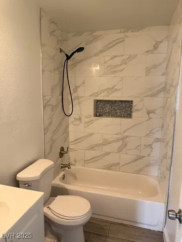 $1,800 | 812 Biltmore Drive, Las Vegas, NV 89101