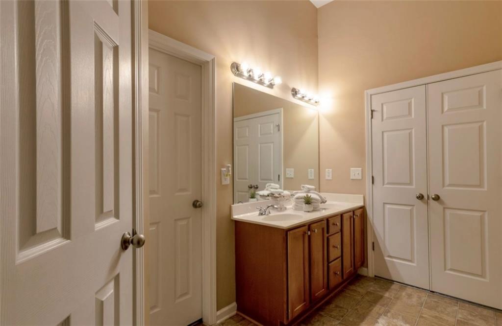 5704 Keys Way Lithonia, GA 30058 - Photo 15 of 30