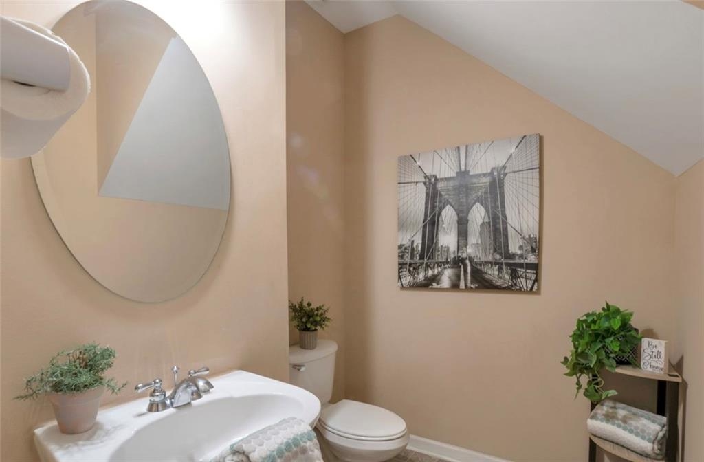 5704 Keys Way Lithonia, GA 30058 - Photo 8 of 30