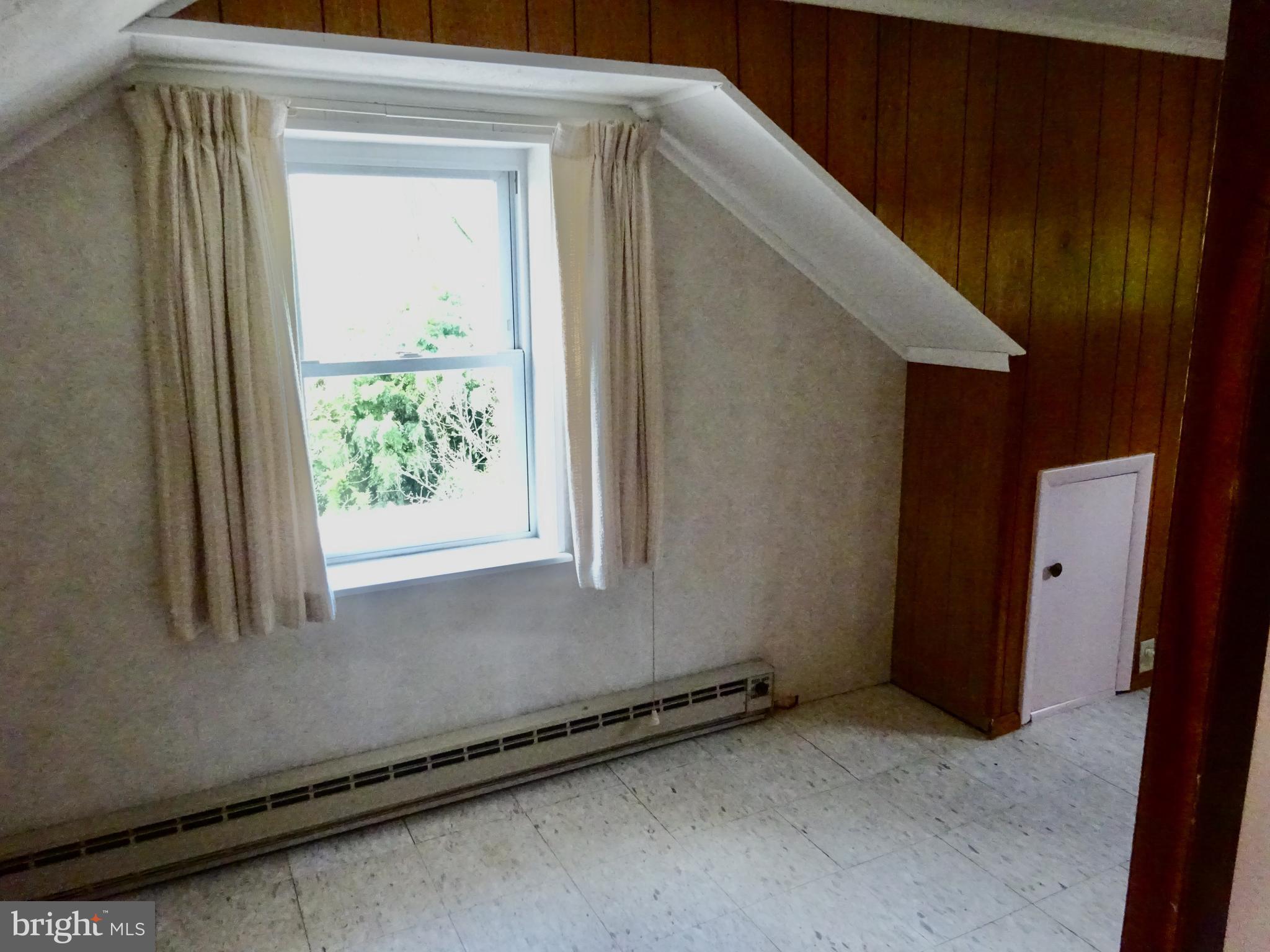 371 Wegman Road Reading, PA 19606 - Photo 29 of 113 2nd Level Infant bedroom