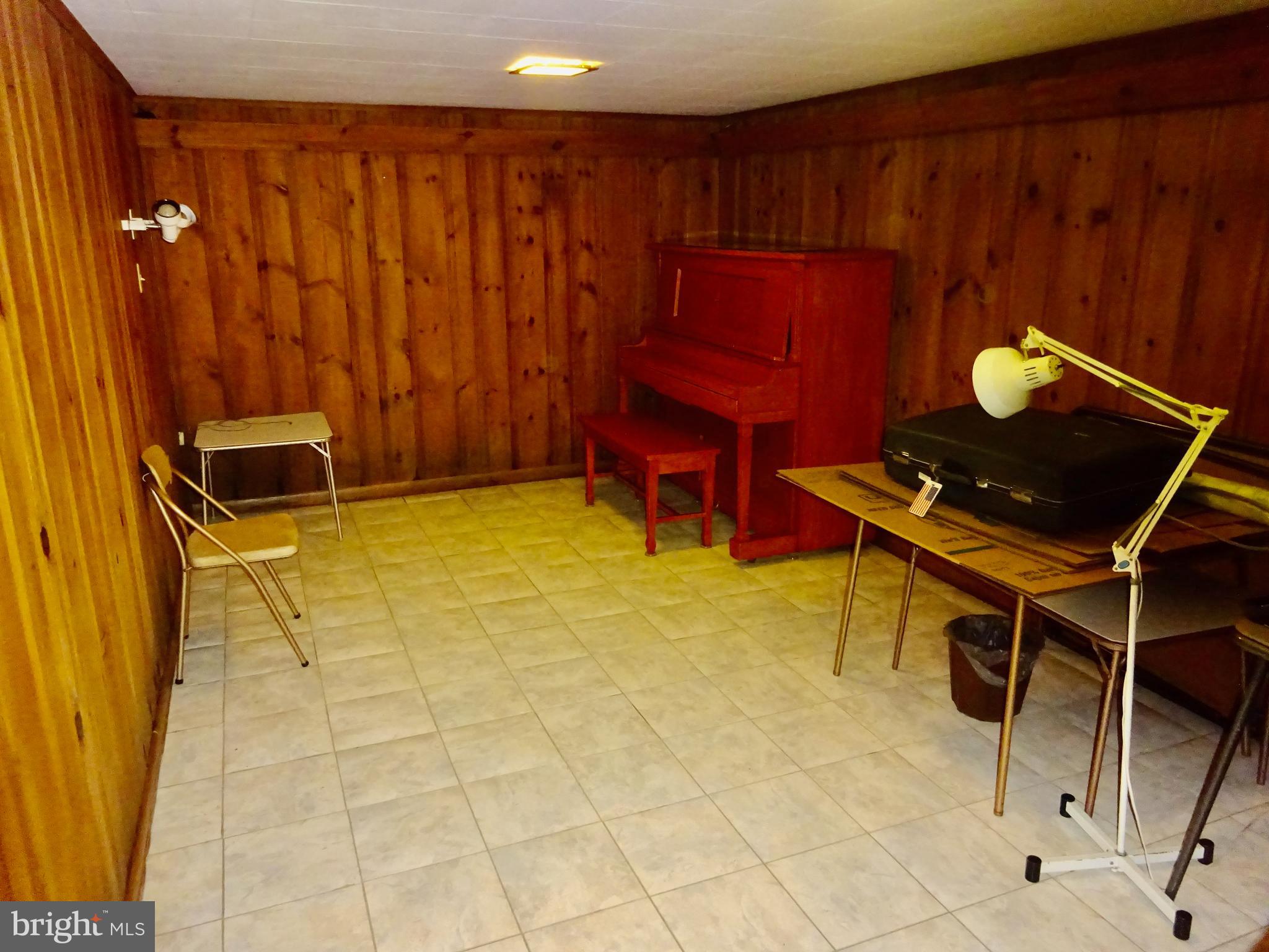 371 Wegman Road Reading, PA 19606 - Photo 39 of 113 Lower Level Family