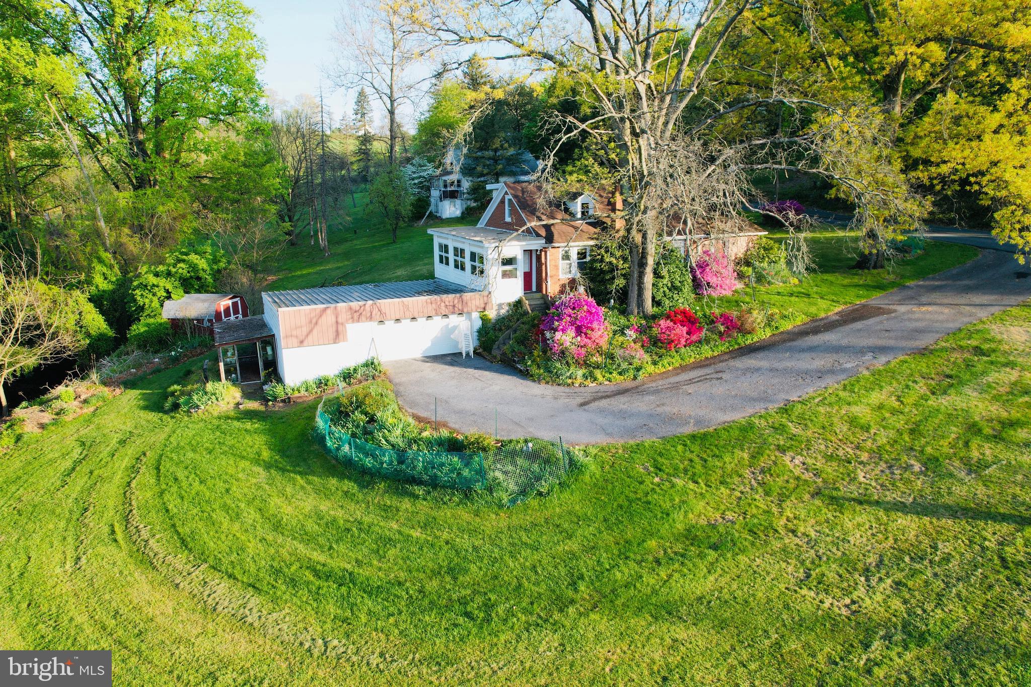 371 Wegman Road Reading, PA 19606 - Photo 74 of 113 Side ytard