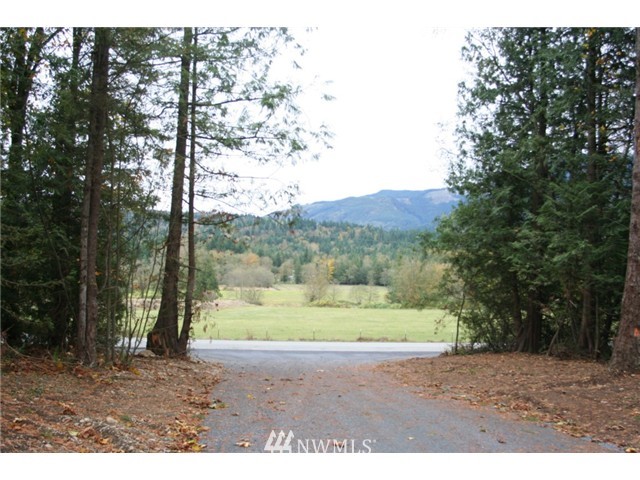 8211 North Telegraph Road Everson, WA 98247 - Photo 1 of 3 Gallery Image 1