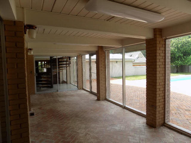 353 Grand Avenue Fairhope, AL 36532 - Photo 22 of 45 Sun room