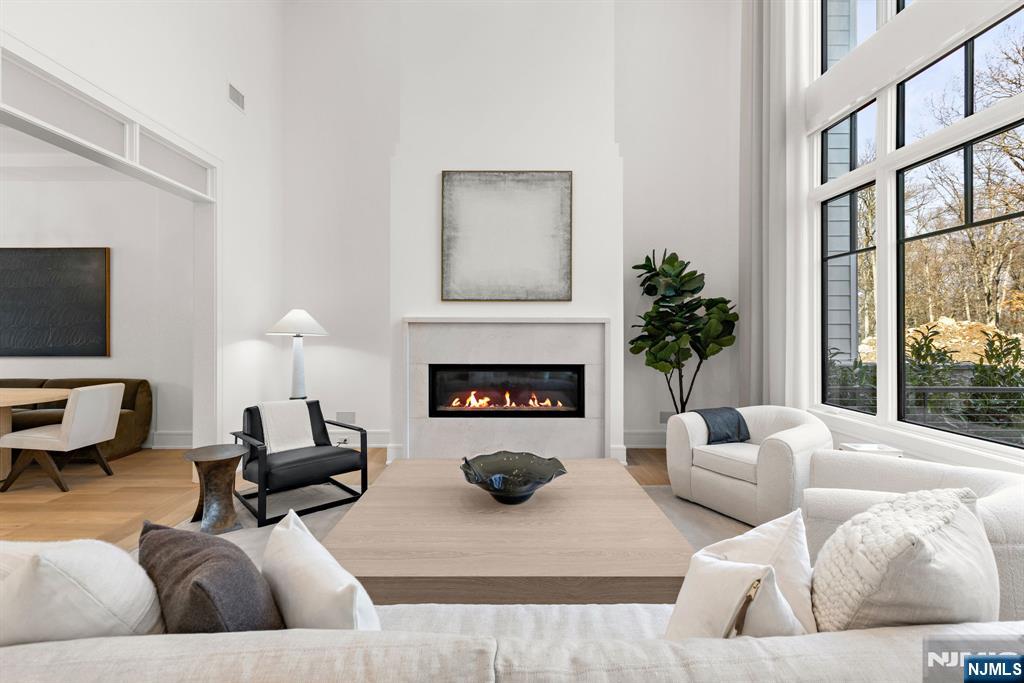 1 Stone Brg Court Demarest, NJ 07627 - Photo 13 of 44