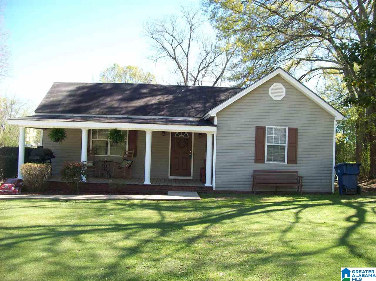 562 Oxford Street Heflin, AL 36264 - Photo 1 of 23