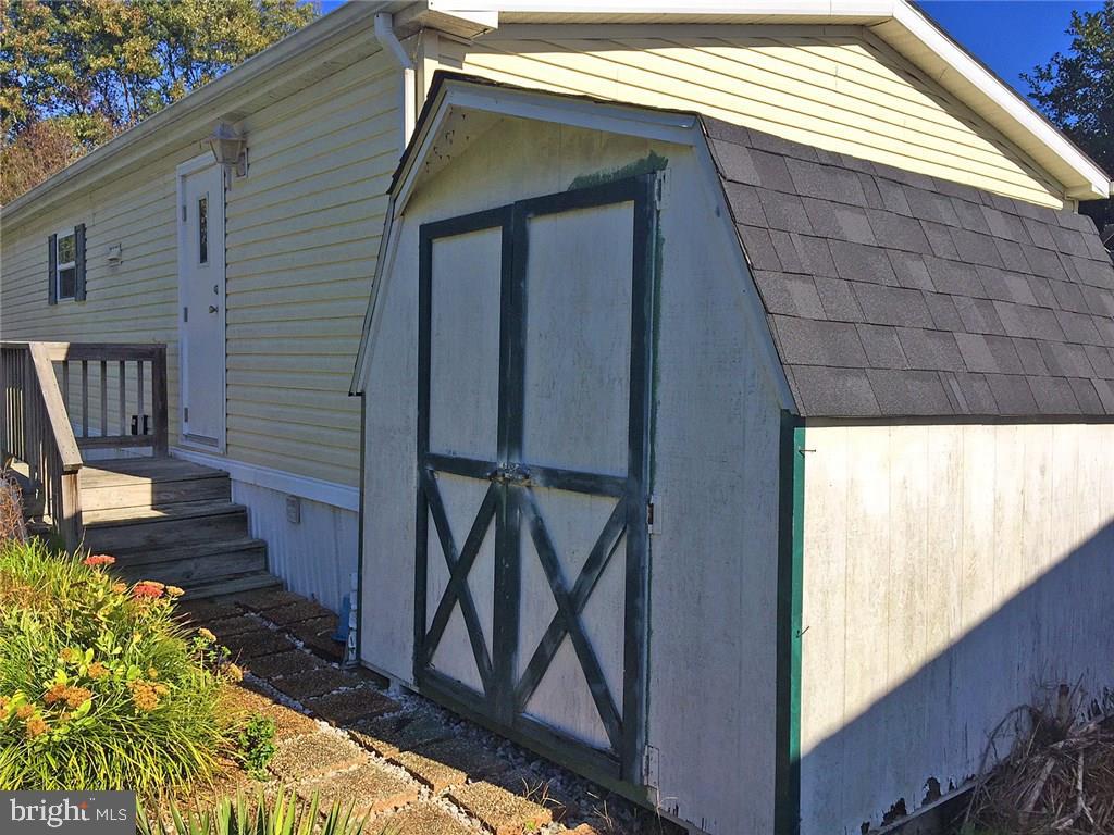 32044 Janice Road, Unit B1 Lewes, DE 19958 - Photo 12 of 14 Gallery Image 12