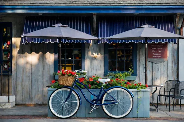 $2,495,000 | 102 Nashawena Street, Falmouth, MA 02540