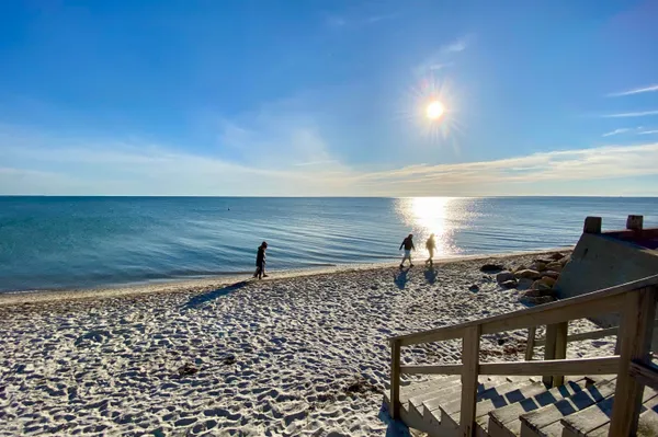 $2,495,000 | 102 Nashawena Street, Falmouth, MA 02540