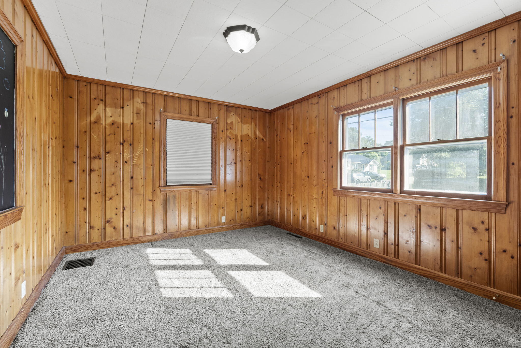 124 Ringo Avenue Frankfort, KY 40601 - Photo 11 of 41 14-web-or-mls-DSC05527