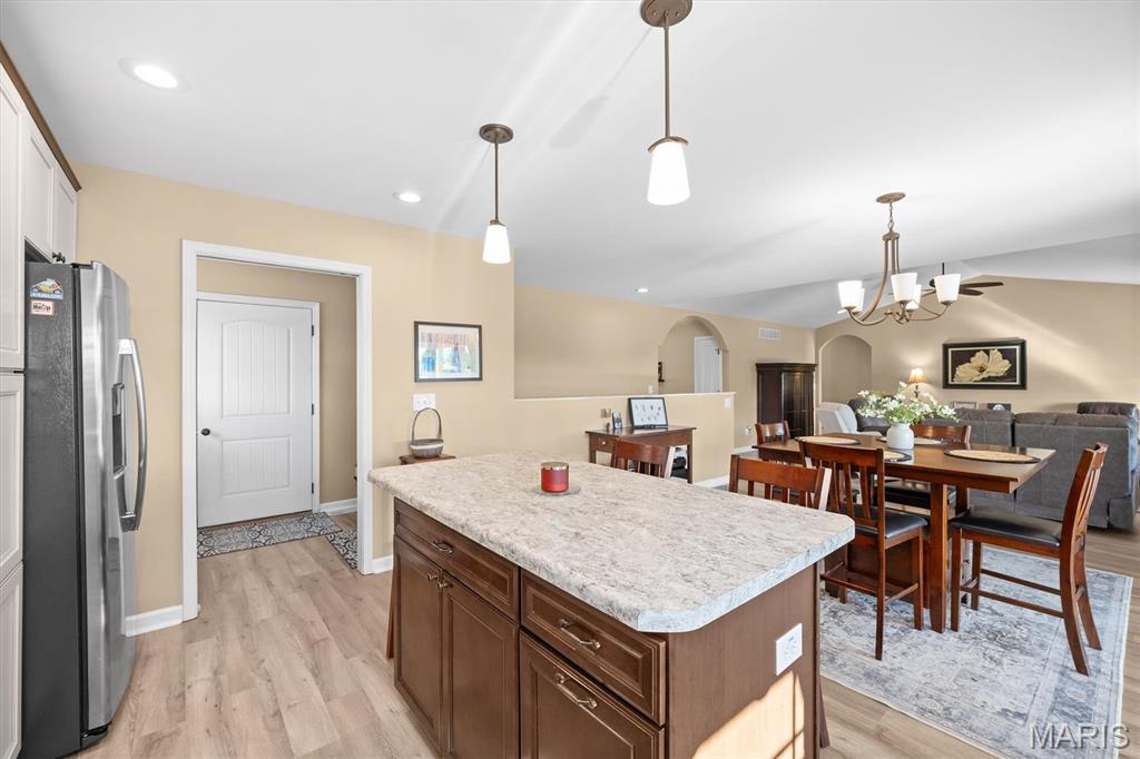 100 Bridgewater Lane Highland, IL 62249 - Photo 14 of 39