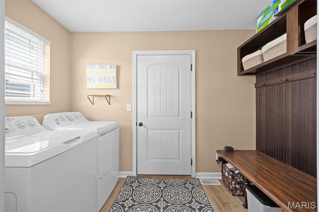 100 Bridgewater Lane Highland, IL 62249 - Photo 15 of 39