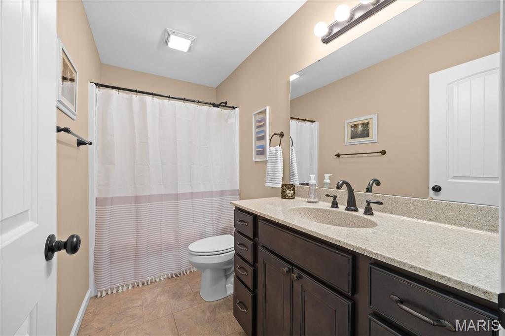 100 Bridgewater Lane Highland, IL 62249 - Photo 21 of 39