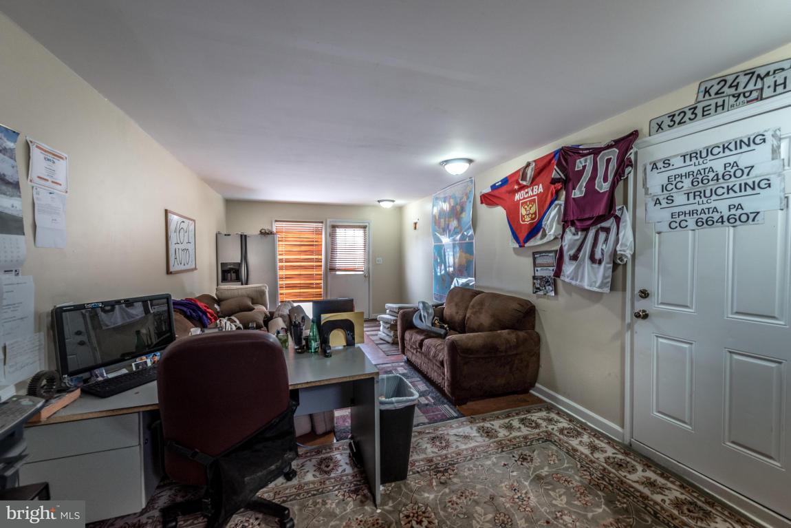 237 South Reading Road Ephrata, PA 17522 - Photo 7 of 22 Gallery Image 7