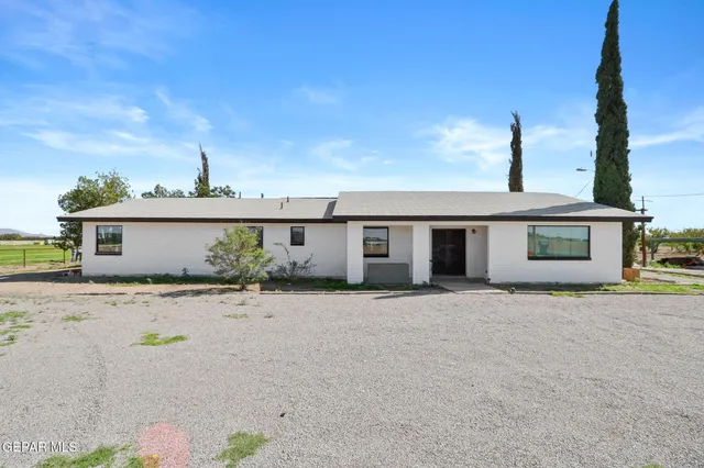 $950,000 | 810 Gato Road, El Paso, TX 79932