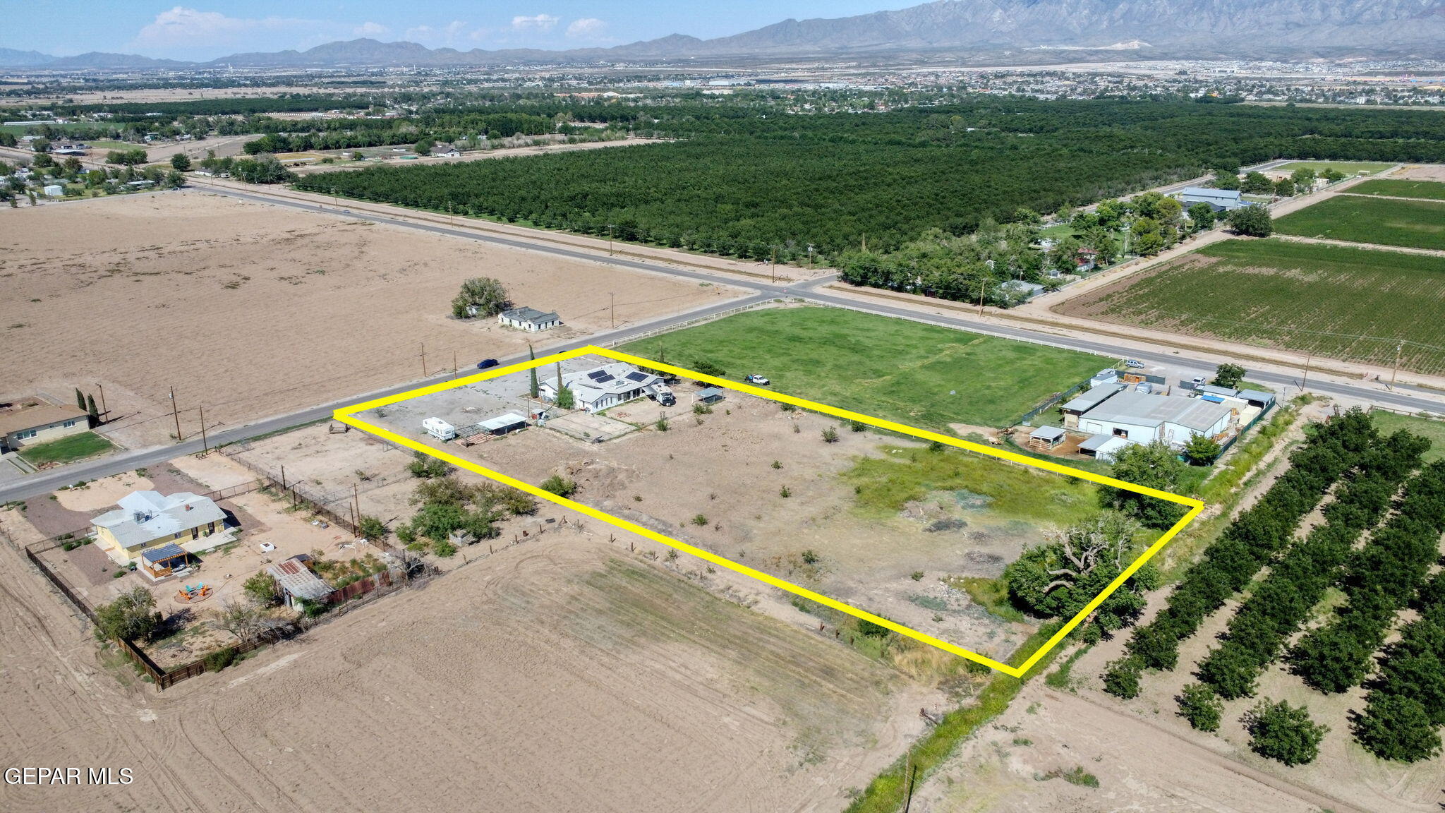 810 Gato Road El Paso, TX 79932 - Photo 2 of 73 9-web-or-mls-DJI_0663-Edit