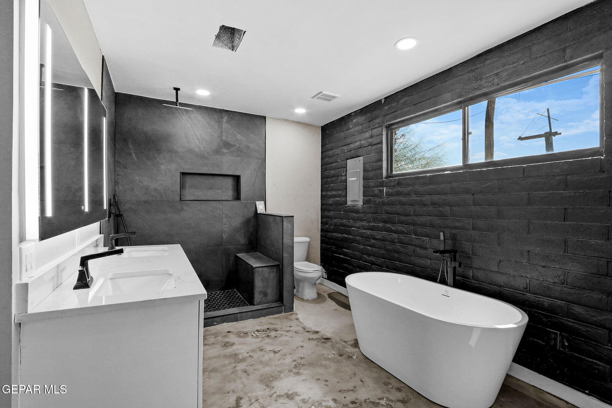 810 Gato Road El Paso, TX 79932 - Photo 26 of 73 35-web-or-mls-IMG_3282