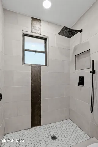 $950,000 | 810 Gato Road, El Paso, TX 79932