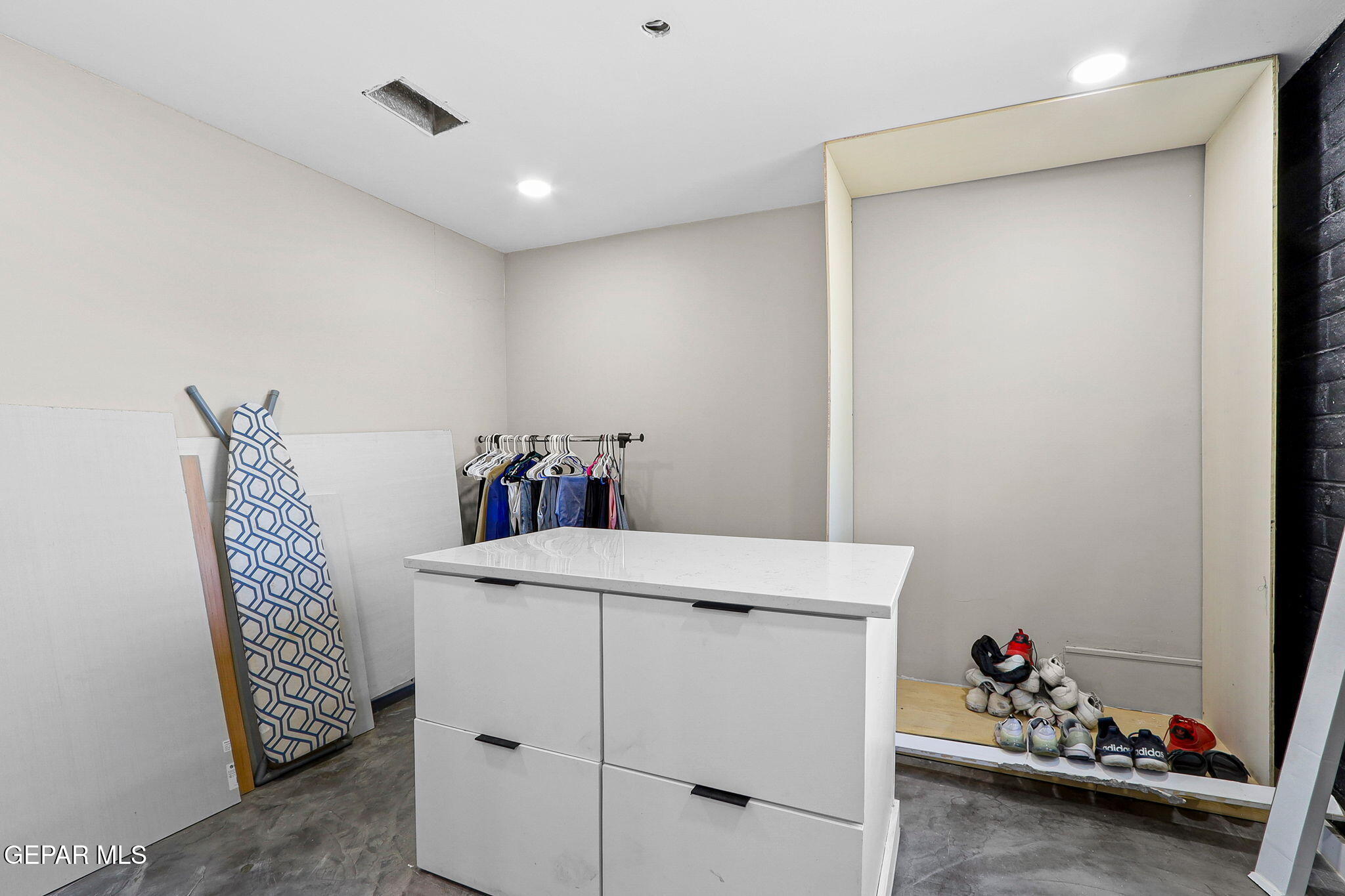 810 Gato Road El Paso, TX 79932 - Photo 46 of 73 57-web-or-mls-IMG_3449