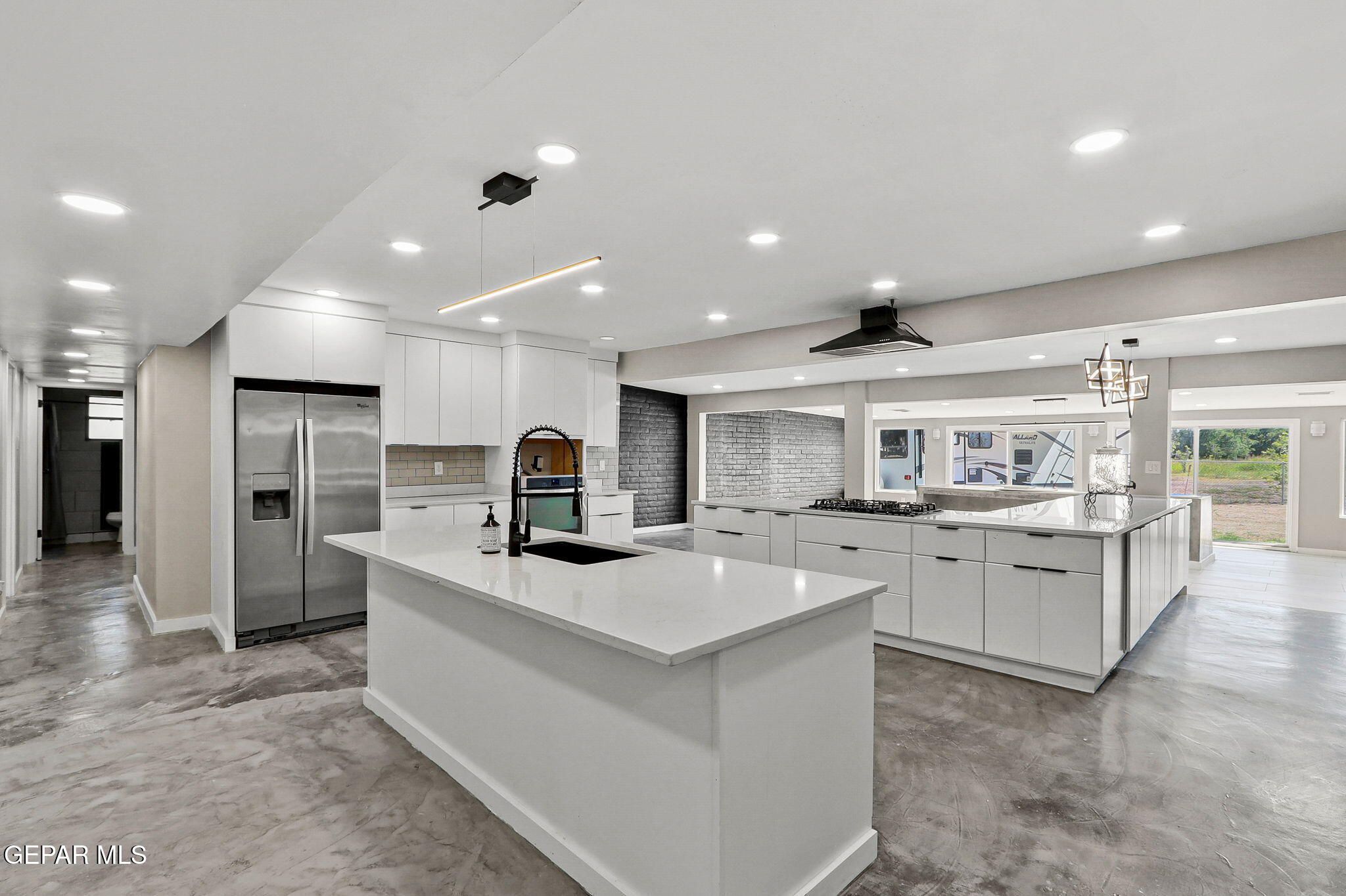 810 Gato Road El Paso, TX 79932 - Photo 6 of 73 59-web-or-mls-IMG_3470