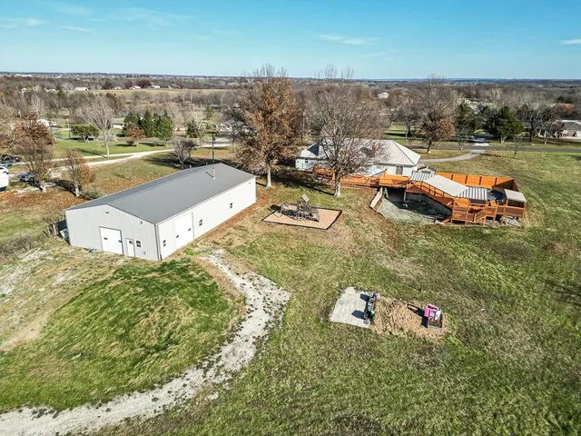 $679,950 | 14435 166th Street, Bonner Springs, KS 66012