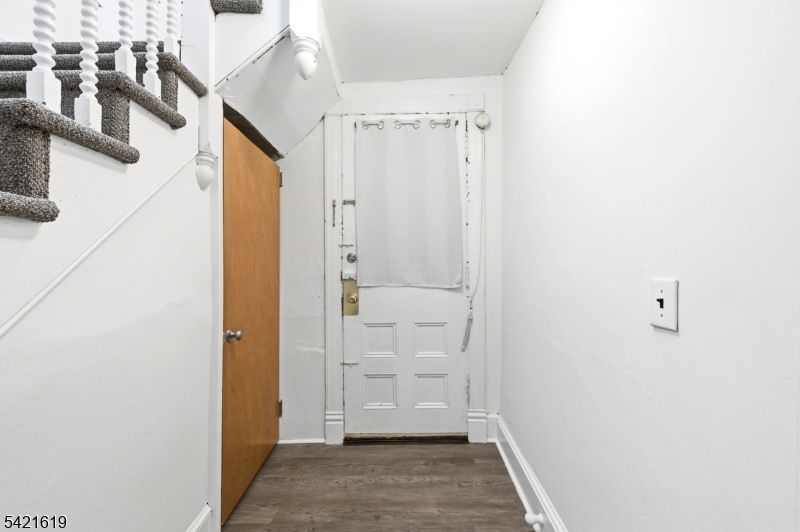 104 Maple Avenue, Unit 2 Morristown, NJ 07960 - Photo 4 of 23 a view of a bathroom