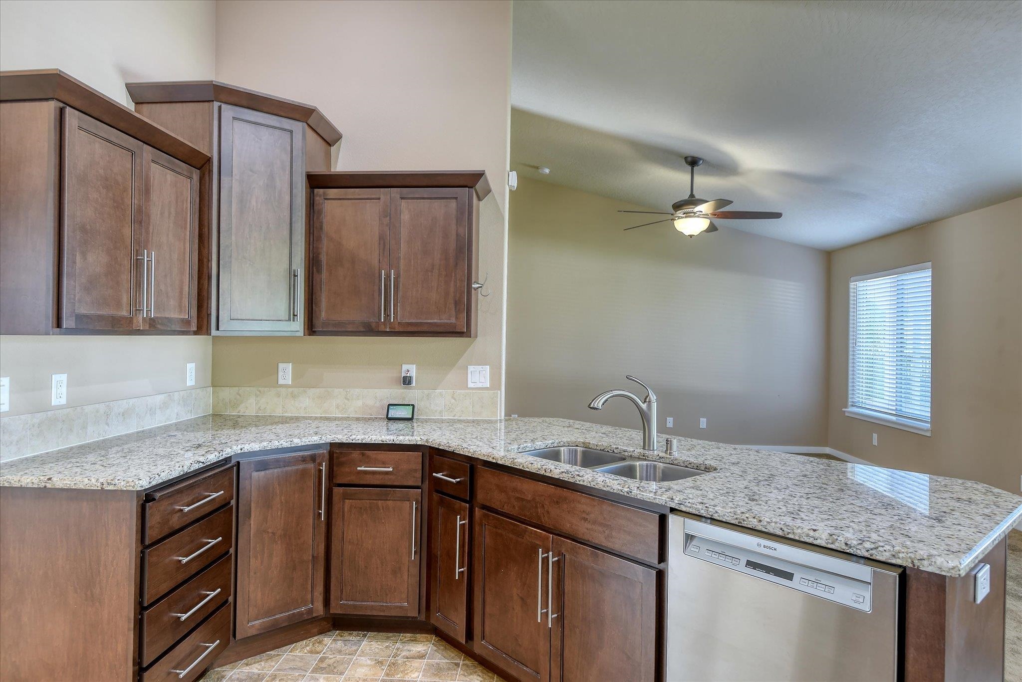 9920 North Austin Lane Spokane, WA 99208 - Photo 19 of 45