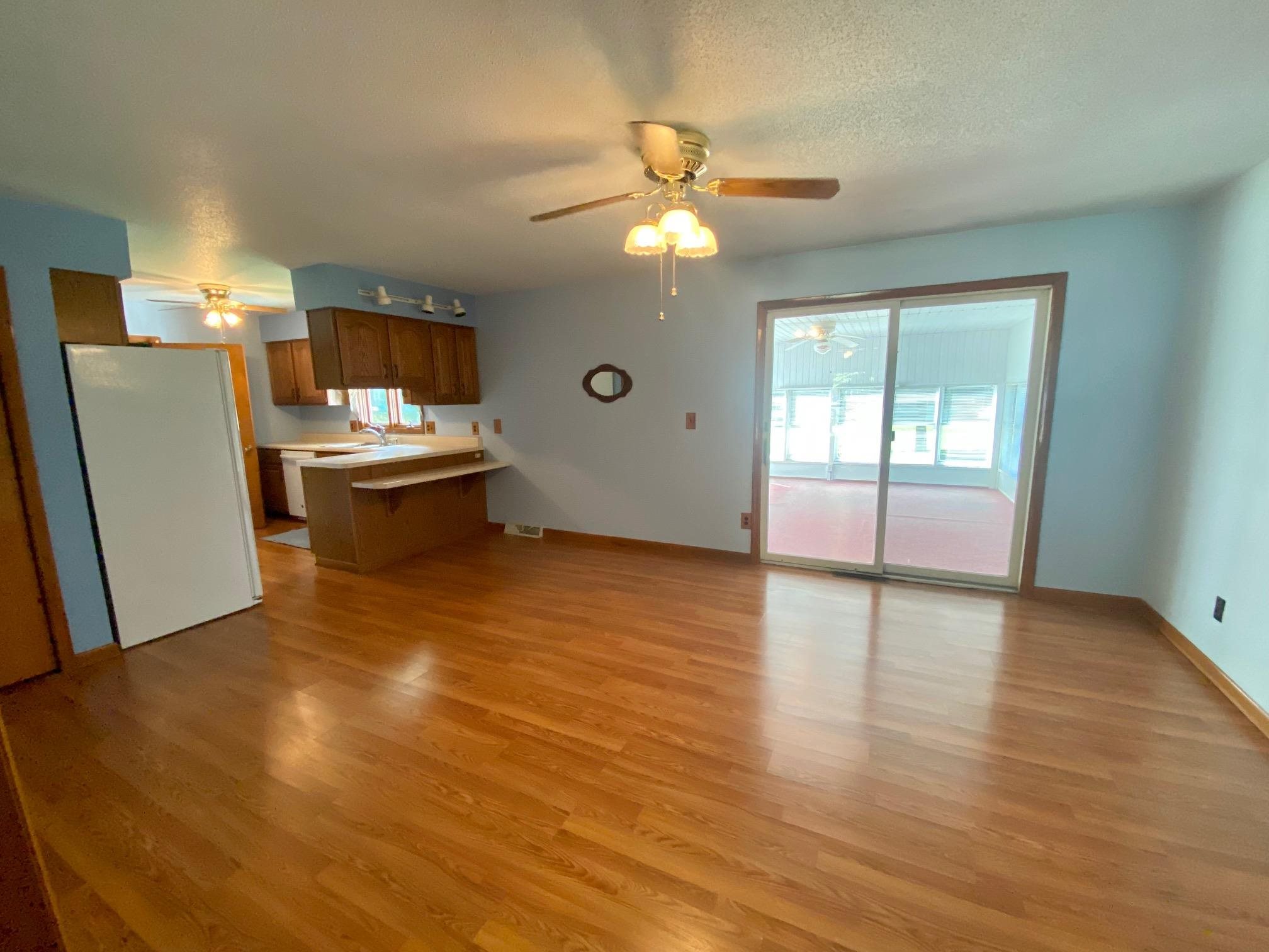 17111 River View Road Petersburg, IL 62675 - Photo 11 of 29 Gallery Image 11
