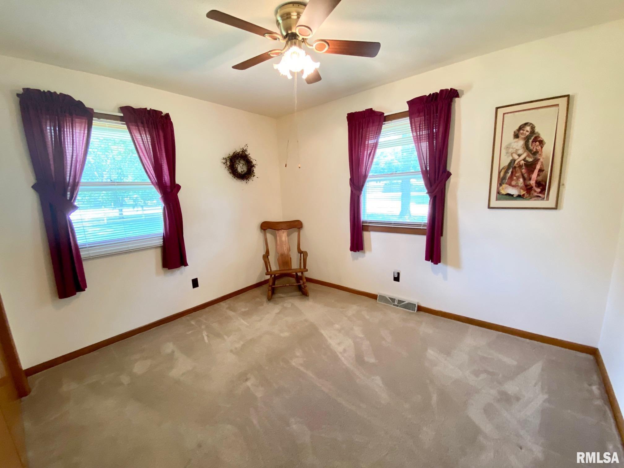 17111 River View Road Petersburg, IL 62675 - Photo 17 of 29 Gallery Image 17
