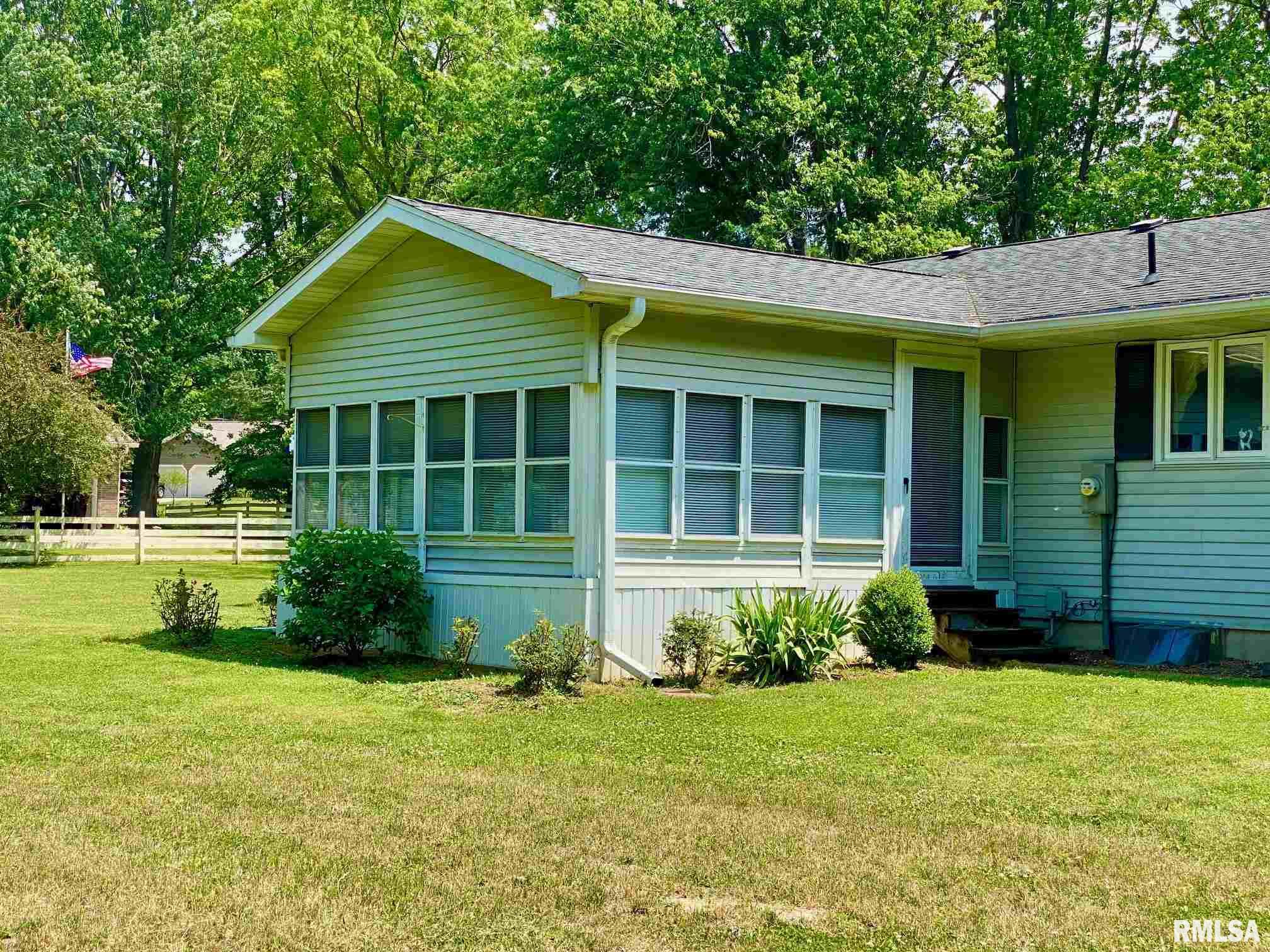 17111 River View Road Petersburg, IL 62675 - Photo 26 of 29 Gallery Image 26