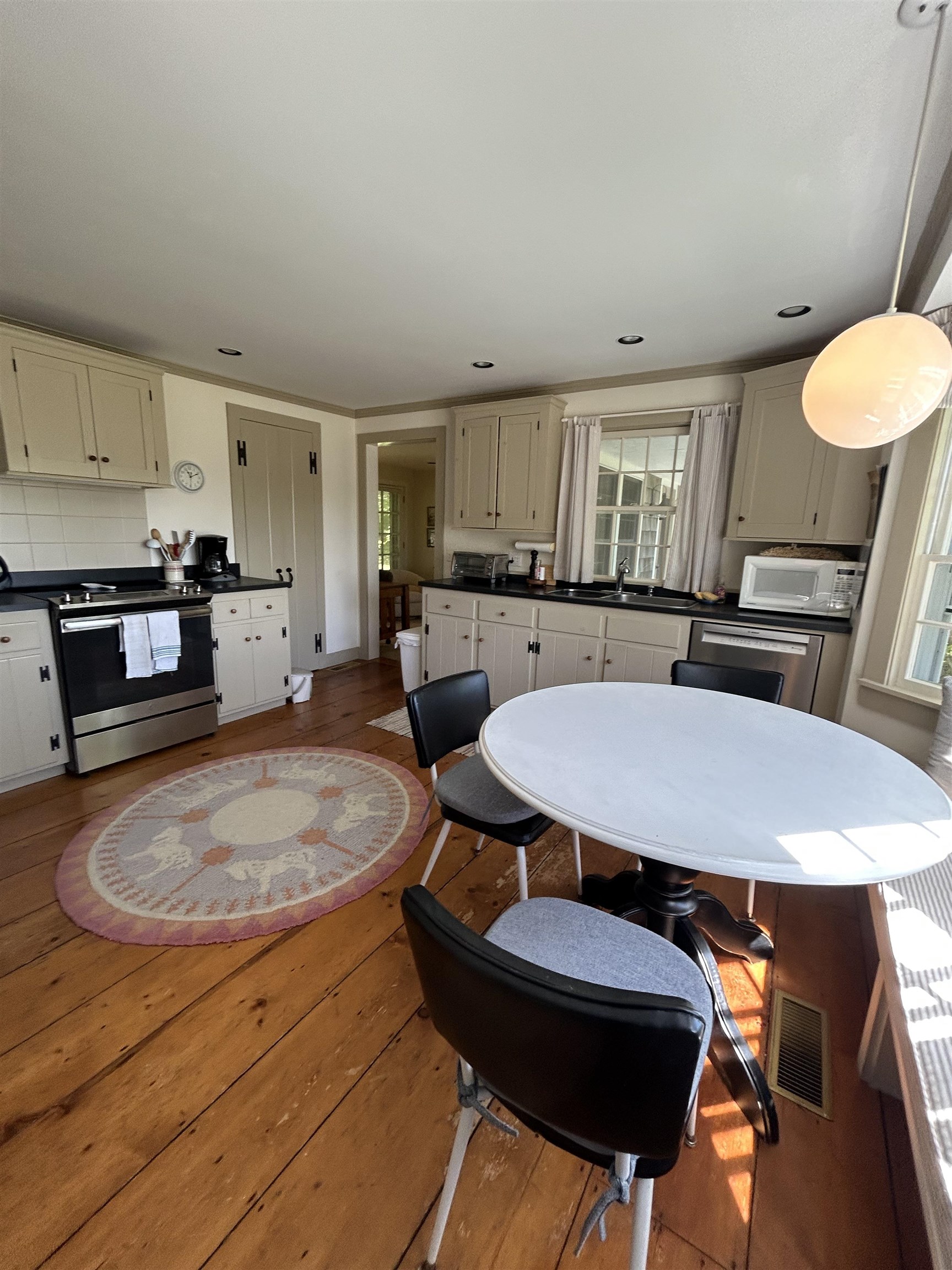 923 Landgrove Road Londonderry, VT 05148 - Photo 11 of 23