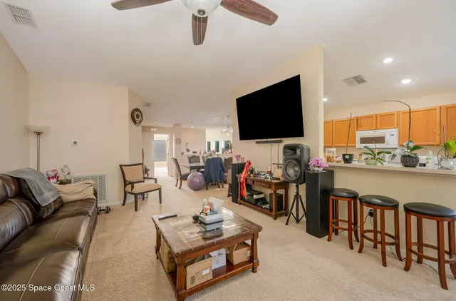 $370,000 | 401 Trotter Lane, Unit 205, Melbourne, FL 32940