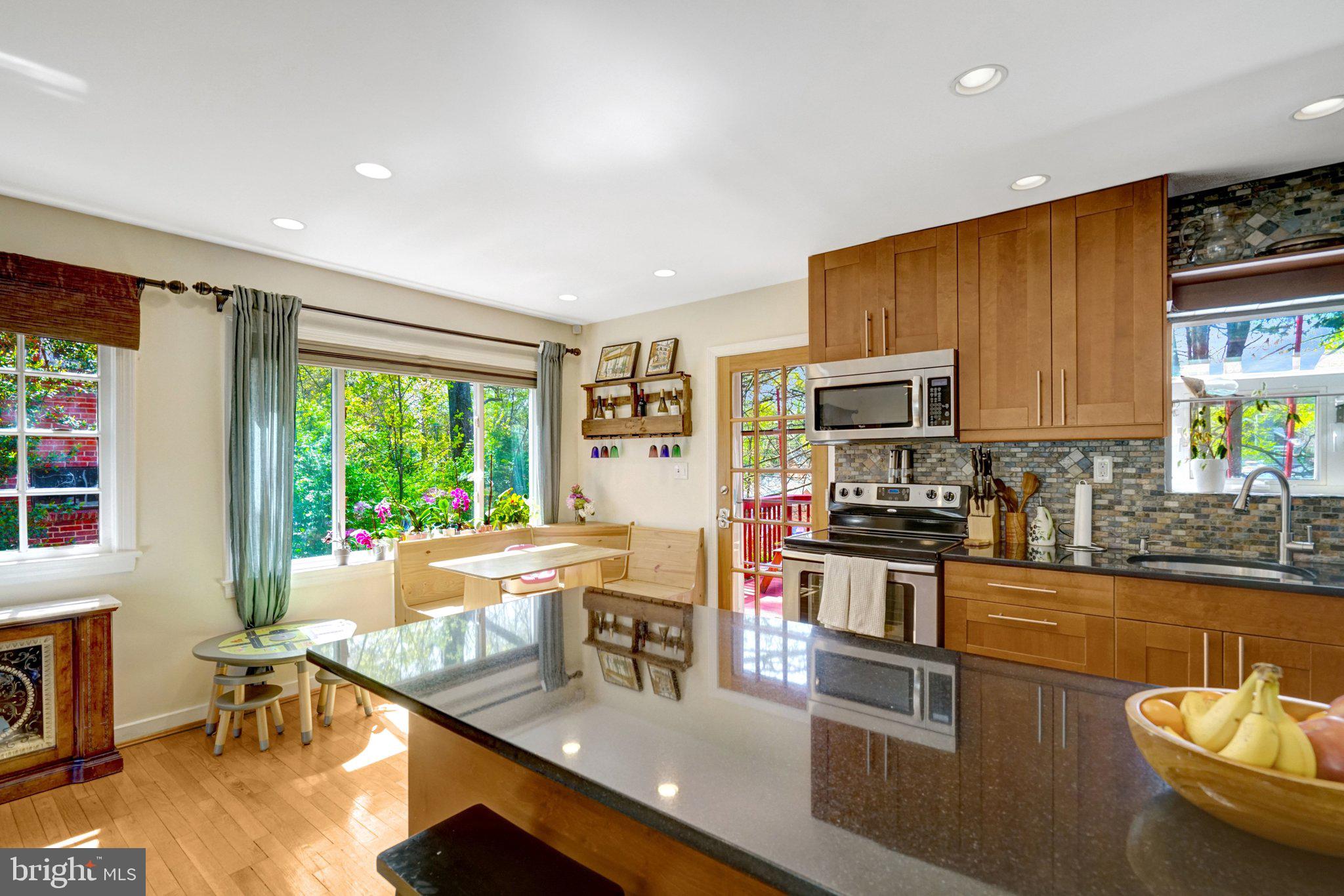 912 North Jacksonville Street Arlington, VA 22205 - Photo 7 of 33