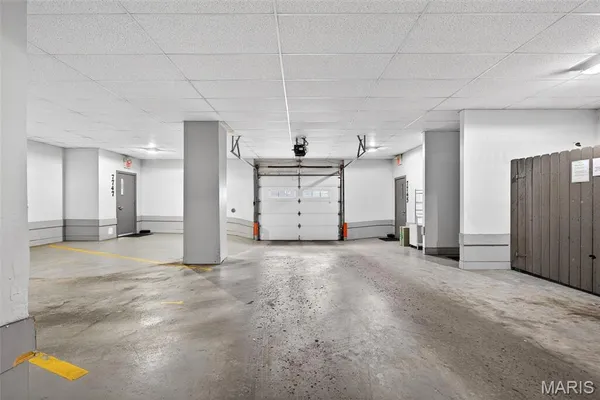 $230,000 | 7745 Kingsbury Boulevard, Unit 22, St. Louis, MO 63105