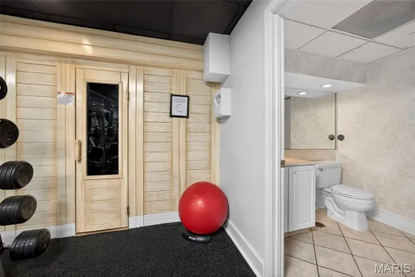 $230,000 | 7745 Kingsbury Boulevard, Unit 22, St. Louis, MO 63105