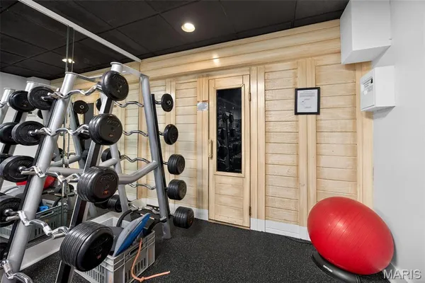 $230,000 | 7745 Kingsbury Boulevard, Unit 22, St. Louis, MO 63105