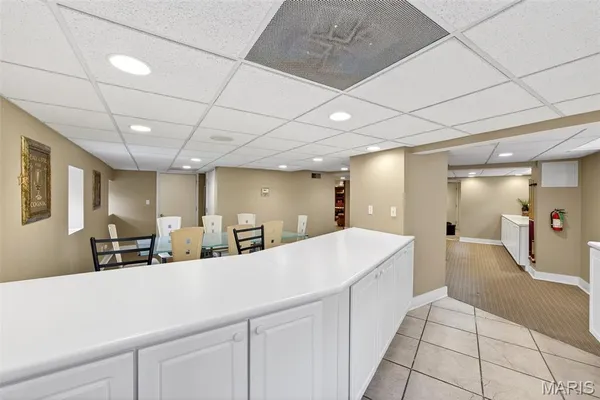 $230,000 | 7745 Kingsbury Boulevard, Unit 22, St. Louis, MO 63105