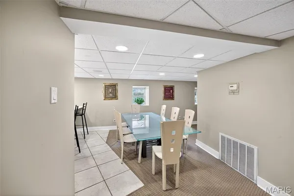 $230,000 | 7745 Kingsbury Boulevard, Unit 22, St. Louis, MO 63105