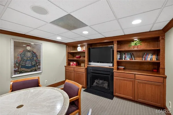 $230,000 | 7745 Kingsbury Boulevard, Unit 22, St. Louis, MO 63105