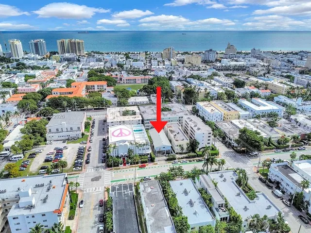 $2,000 | 1409 Euclid Avenue, Unit 9, Miami Beach, FL 33139