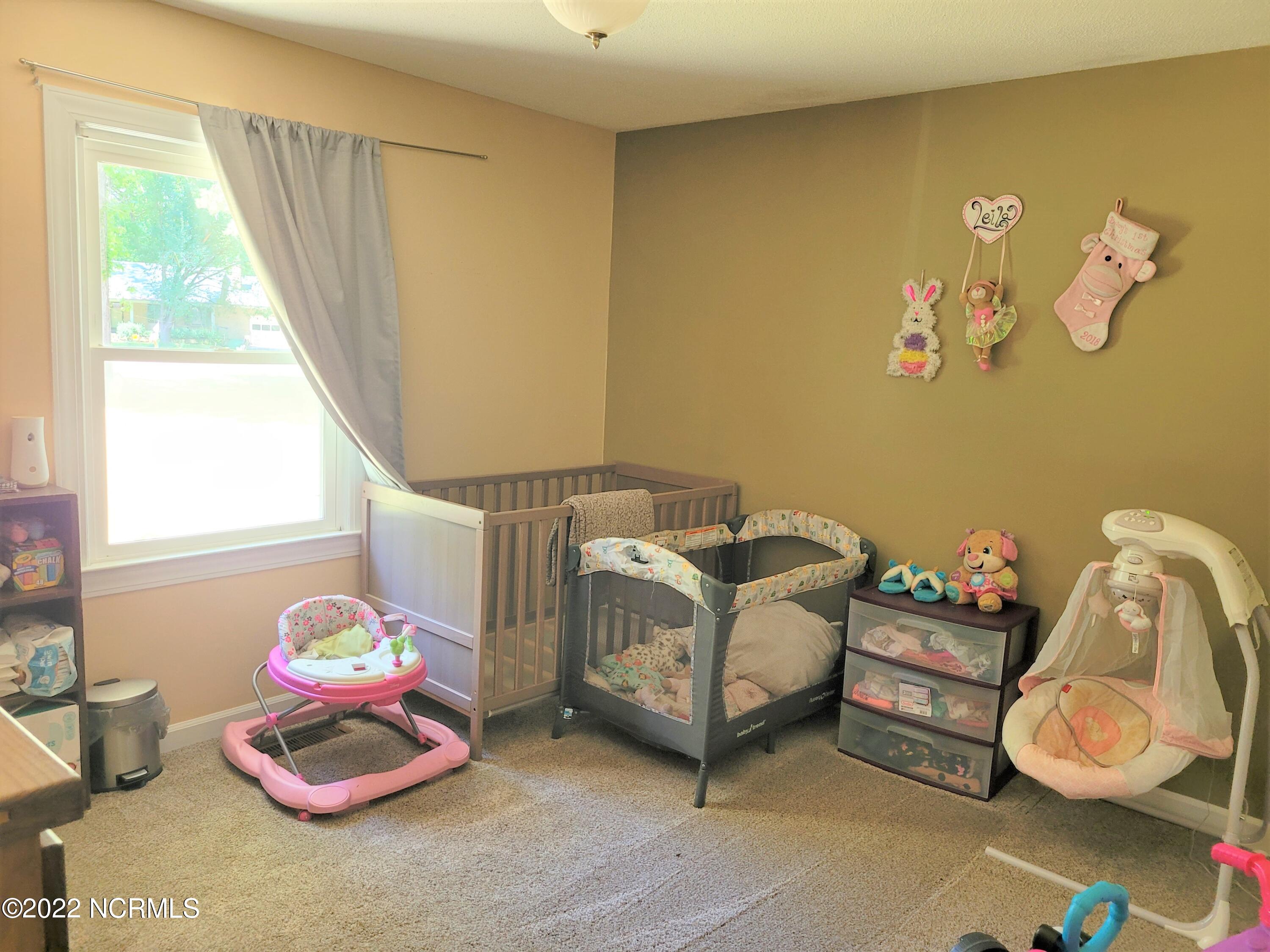 303 Little Rossie Road New Bern, NC 28560 - Photo 19 of 28 Bedroom 2