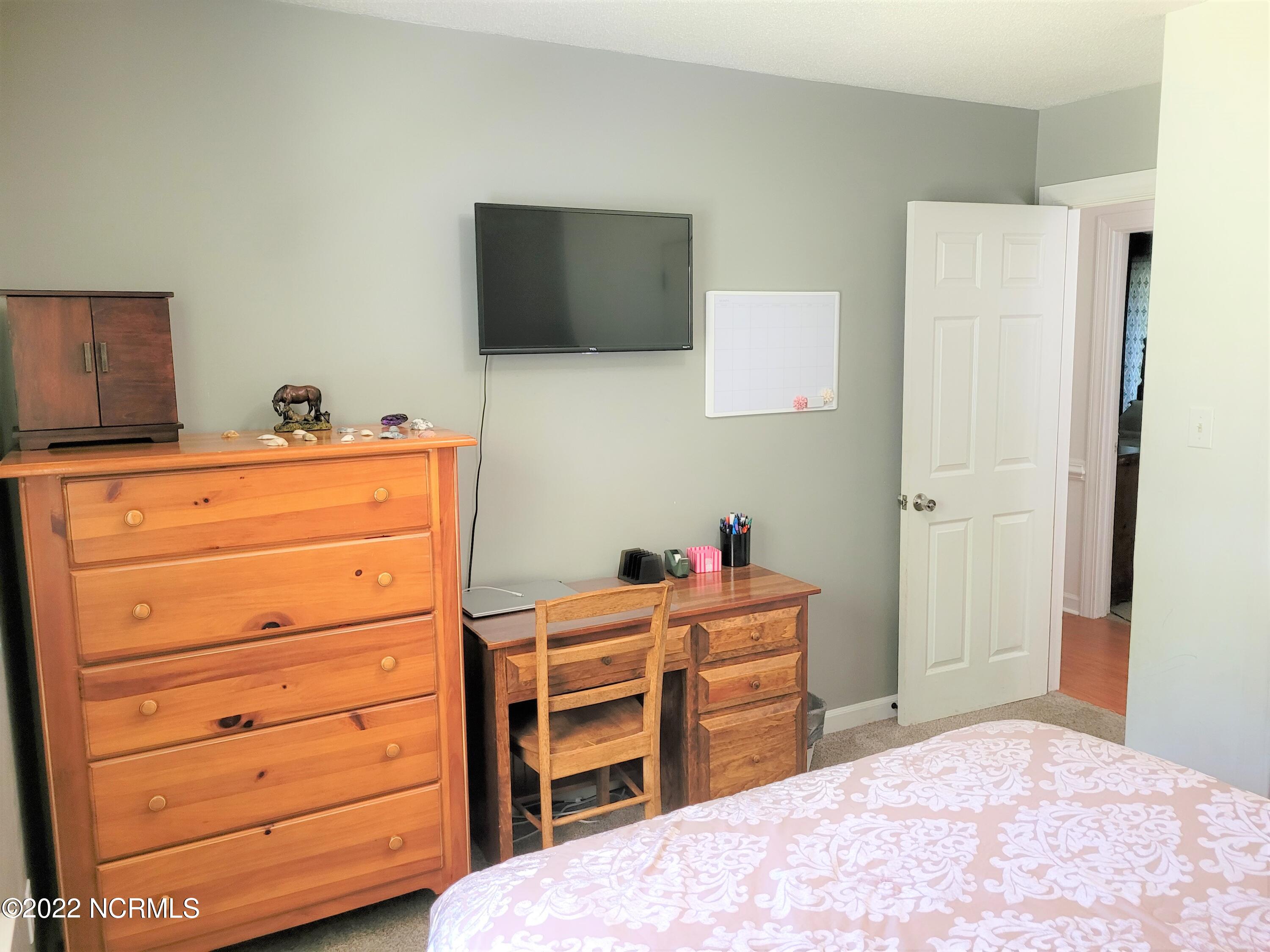 303 Little Rossie Road New Bern, NC 28560 - Photo 22 of 28 Bedroom 3