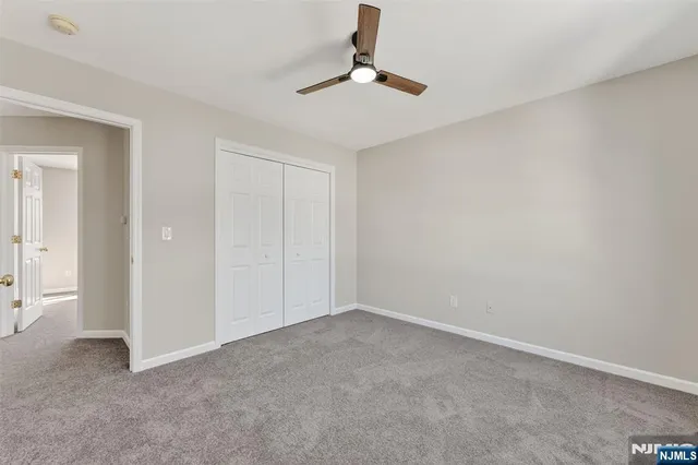 $624,900 | 5 Witherwood Drive, Hamburg, NJ 07419