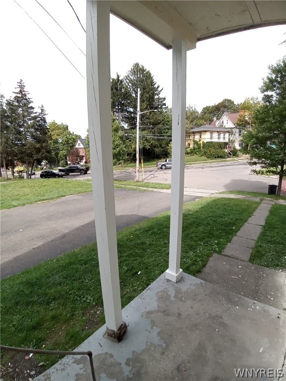 51 Fairmount Avenue Jamestown, NY 14701 - Photo 4 of 33